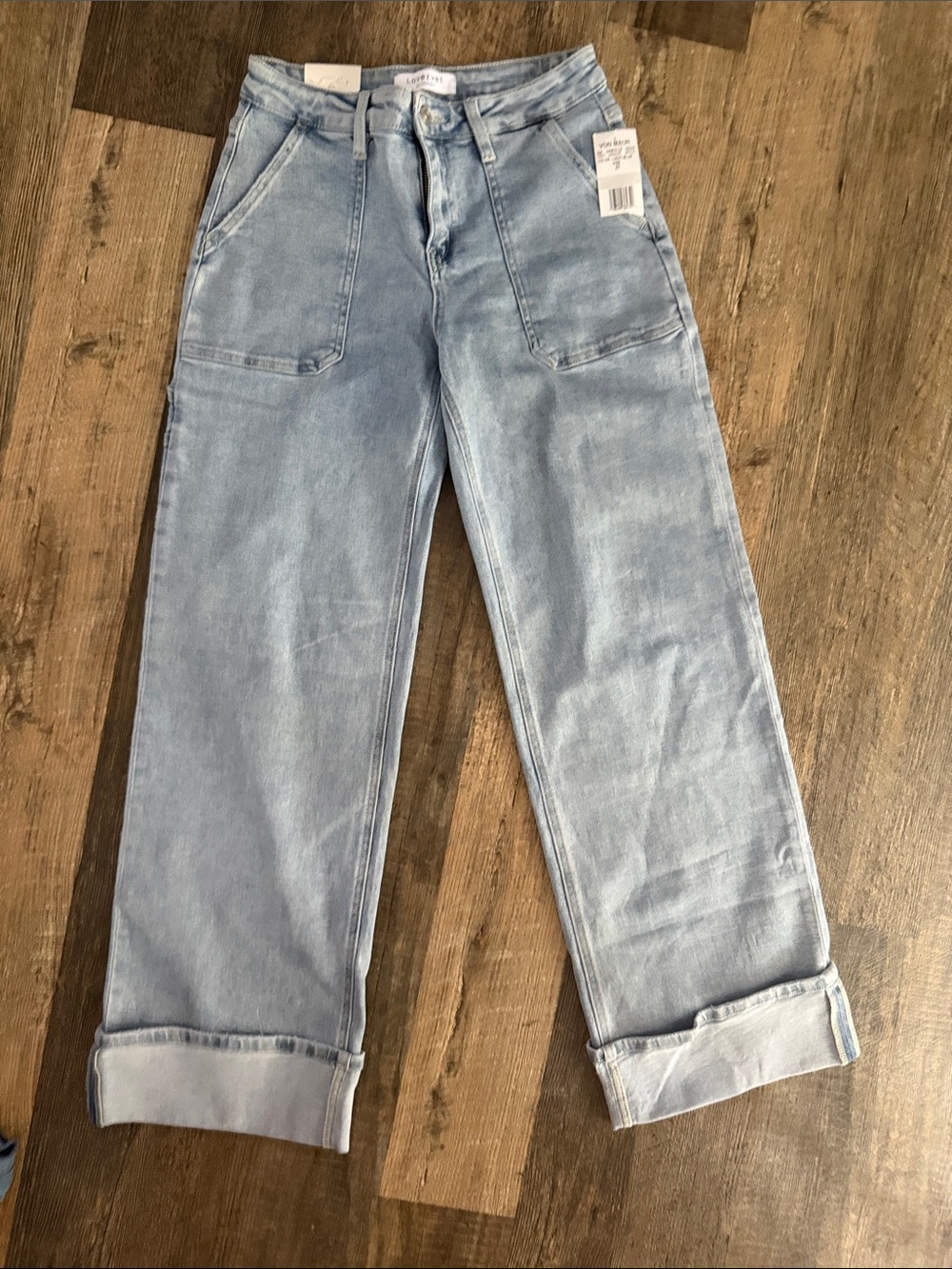 Lovervet light Wash Wide-Leg cuffed jeans 5/27 NWT